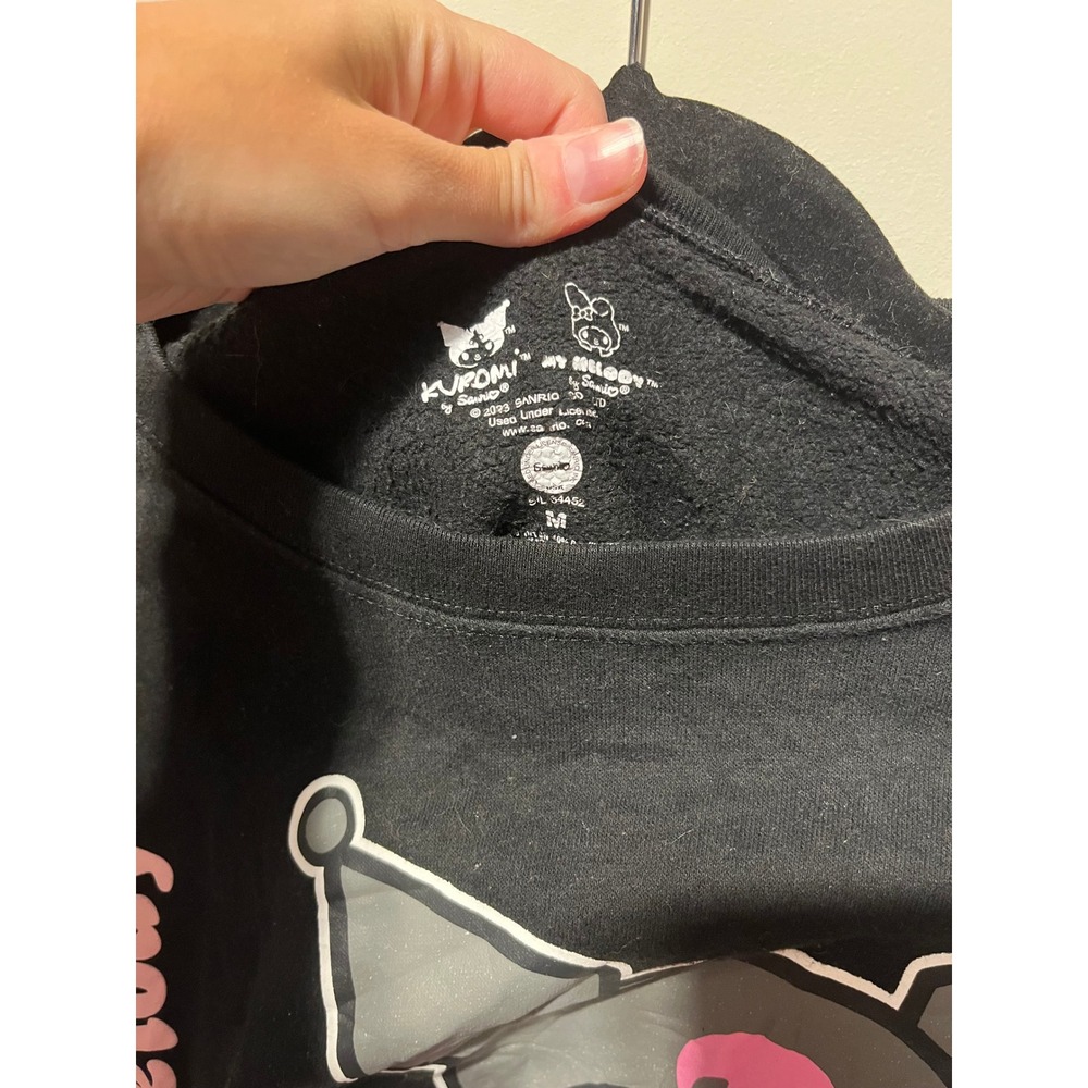 Sanrio Kuromi My Melody Graphic Sweatshirt Black Medium Pullover Kawaii Y2K - Picture 3 of 3